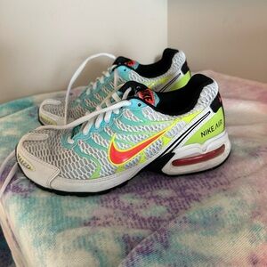 Nike torch 4